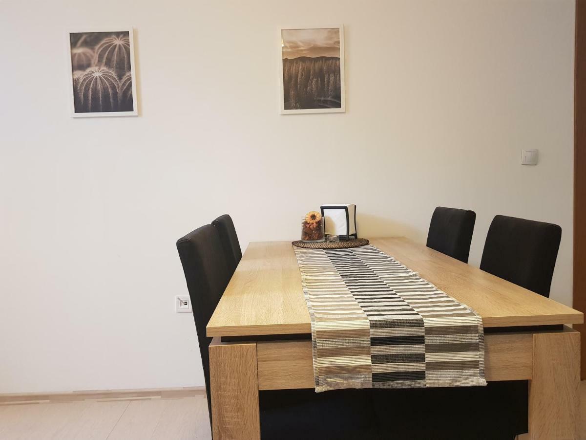 Radomir Downtown Apartments מראה חיצוני תמונה