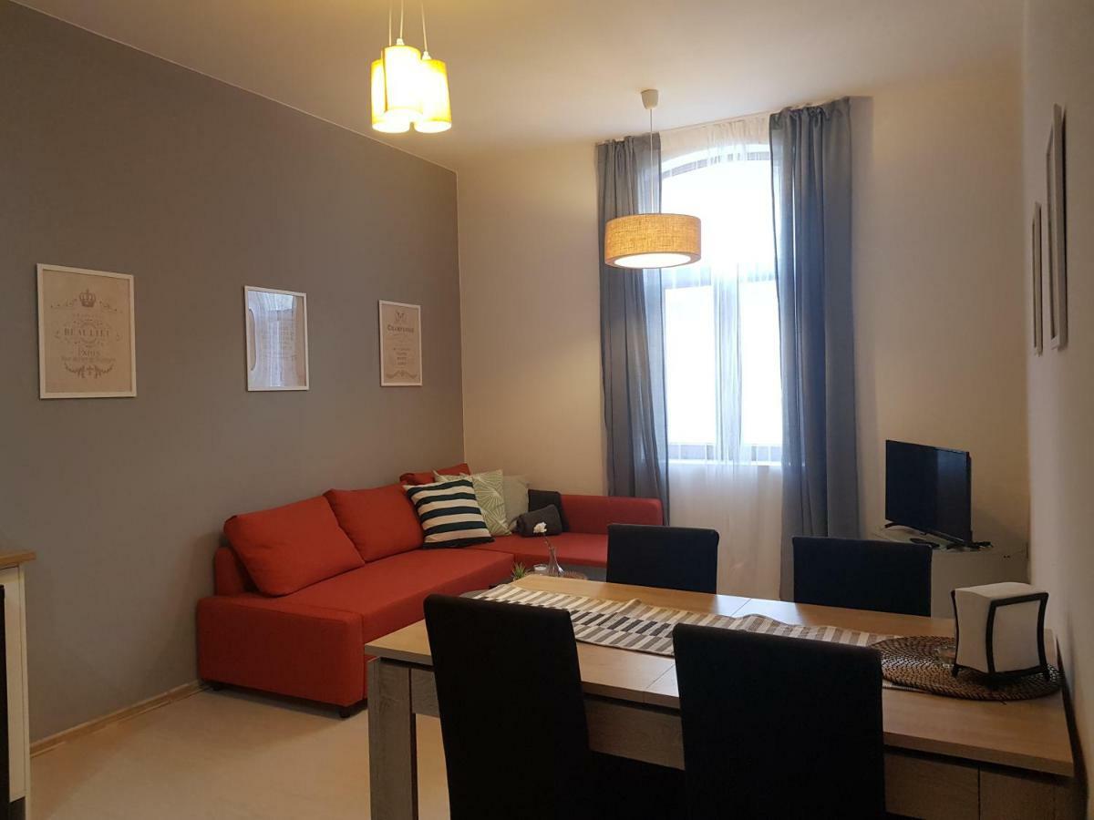 Radomir Downtown Apartments מראה חיצוני תמונה